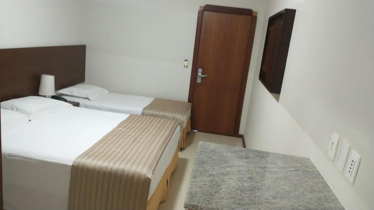 Mara Turismo Hotel Catalão Esterno foto