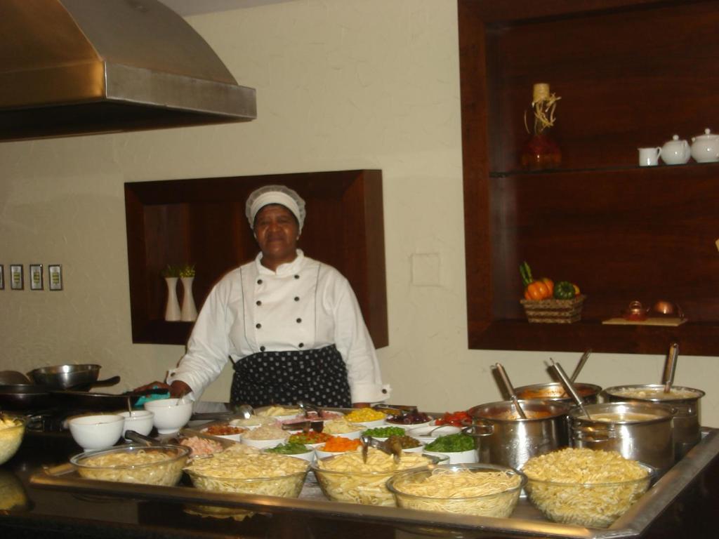 Mara Turismo Hotel Catalão Esterno foto