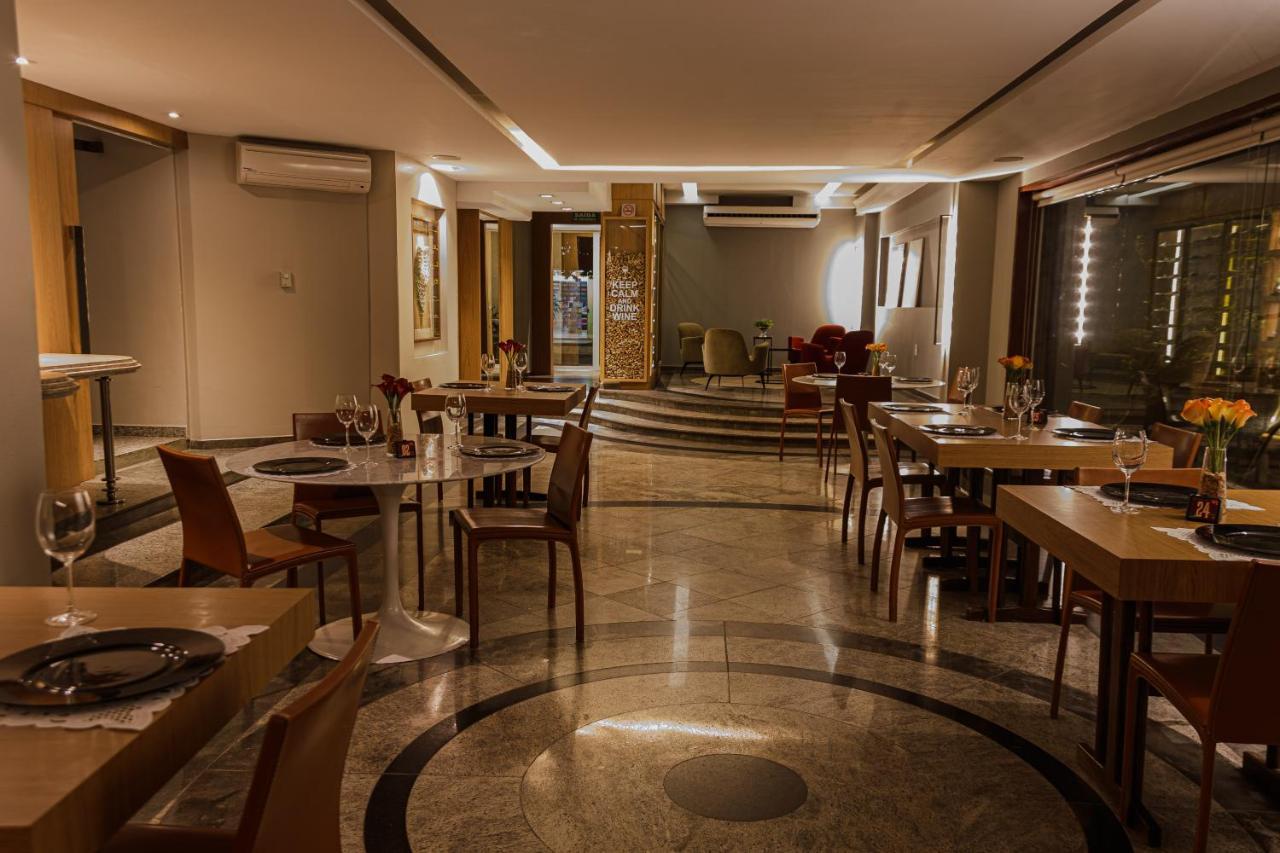 Mara Turismo Hotel Catalão Esterno foto