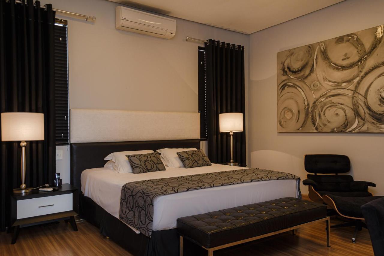 Mara Turismo Hotel Catalão Esterno foto